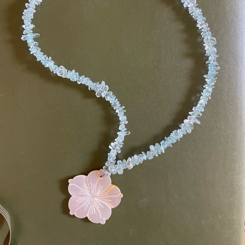 GORGEOUS BLUE ITALIAN STYLE BEADED NECKLACE WITH PEARL FLOWER PENDANT